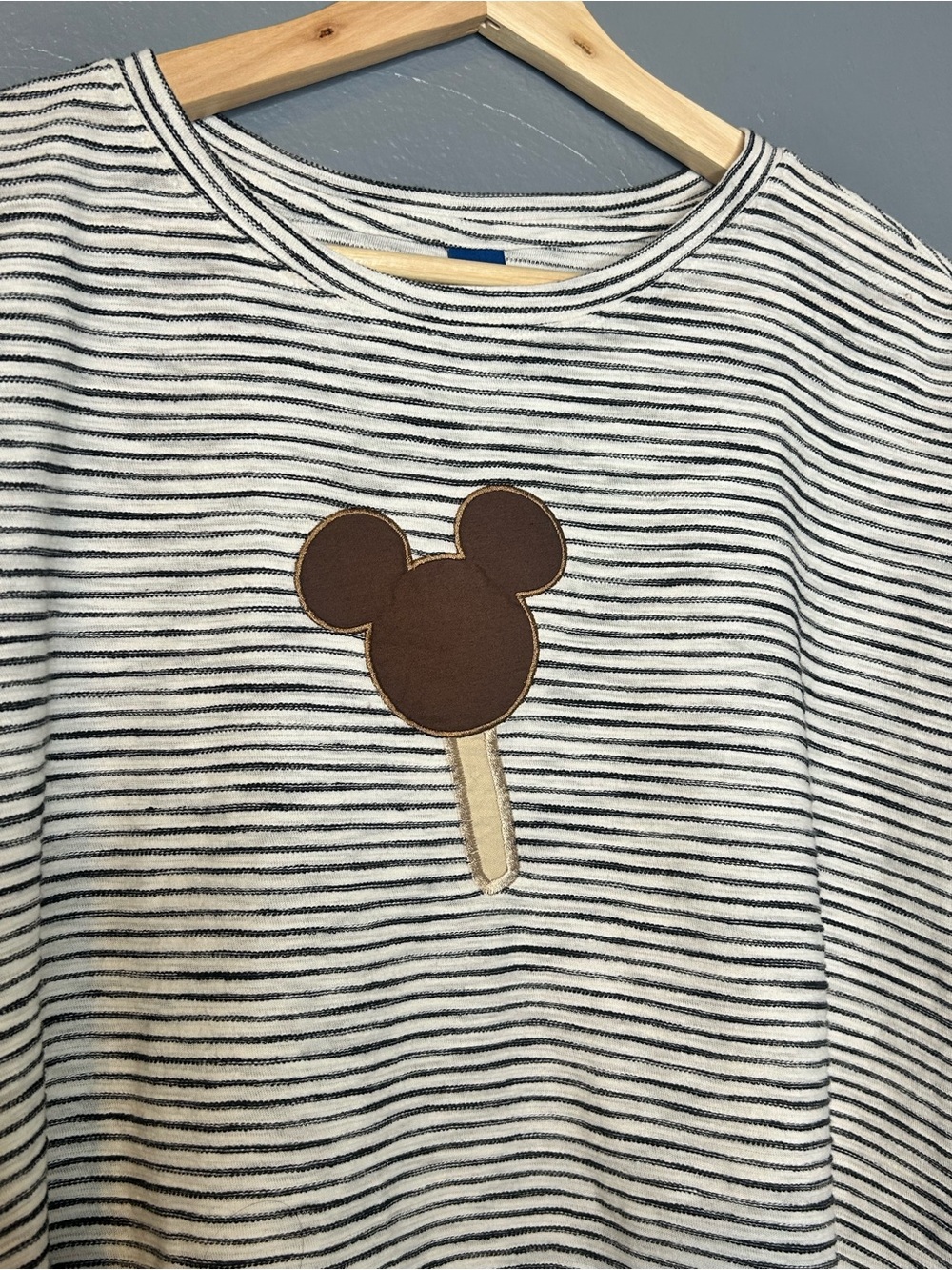 Black and White Striped Crop Tee with Disney Mickey Mouse Ice Cream Bar Large - Picture 3 of 7